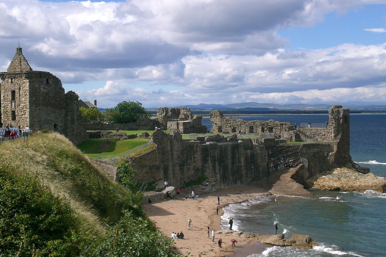 st-andrews-pv-hero