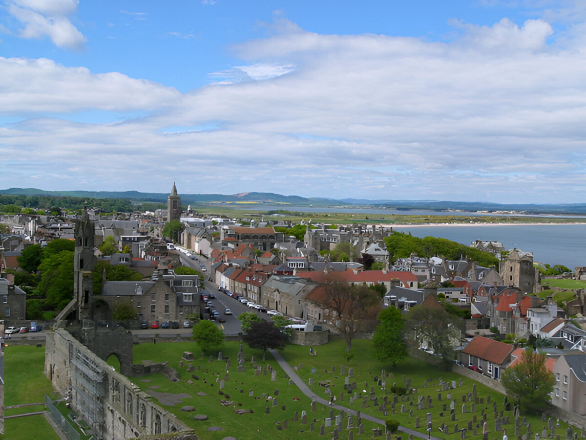 st-andrews-solar-battery-storage-hero-2