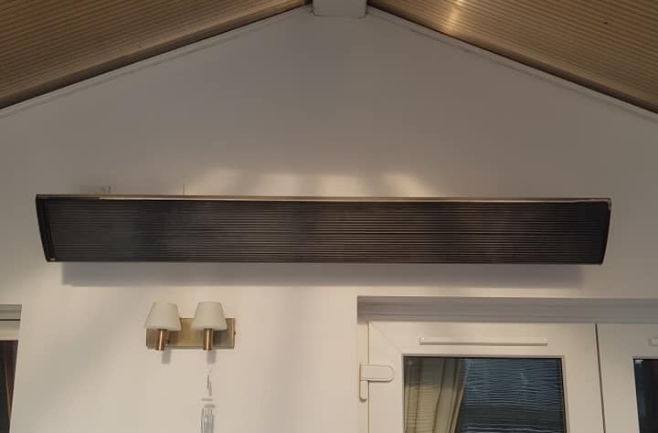 Mid infrared heater installed on a wall